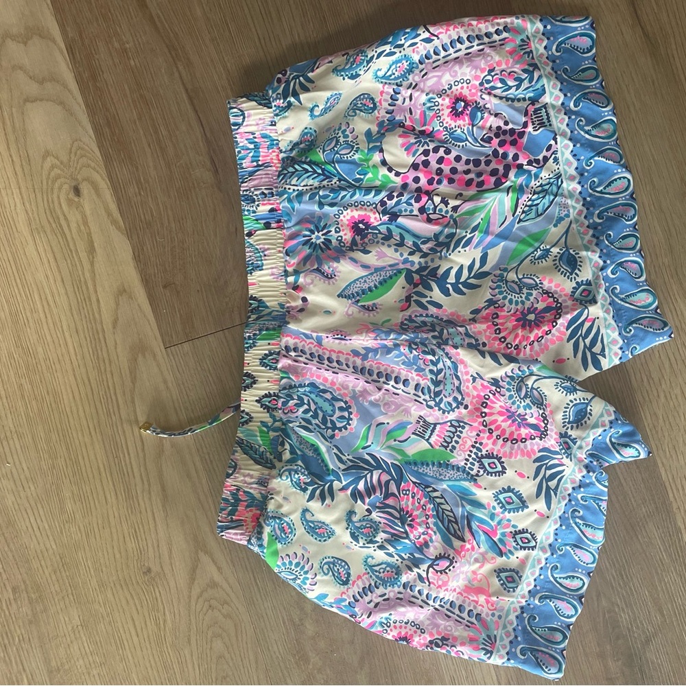 Never worn- Size Small- Lily Pulitzer